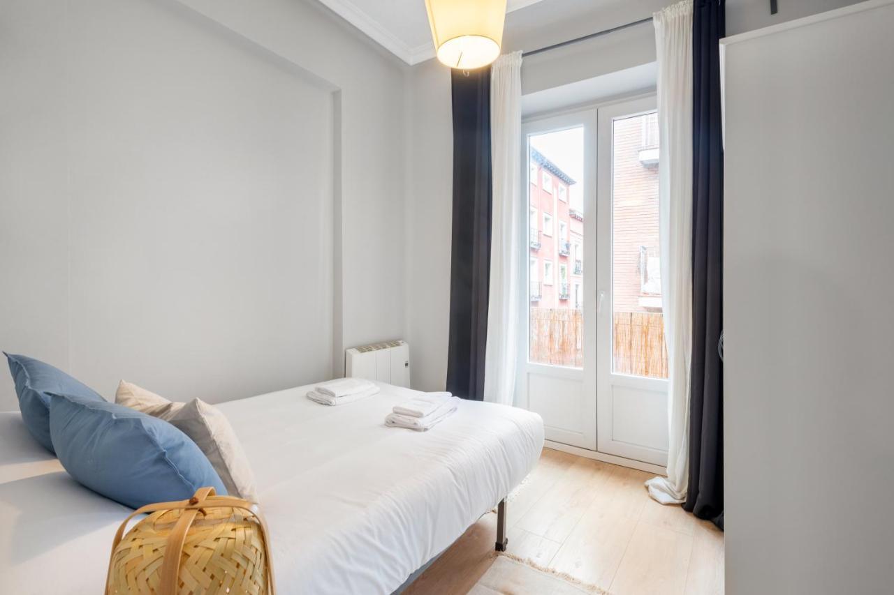2 Bedrooms 1 Bathroom Furnished - Lavapies - Modern - Mintystay Madrid Dış mekan fotoğraf